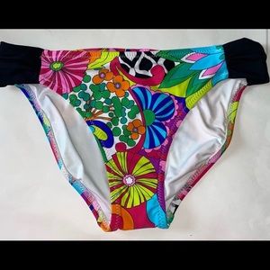 TRINA TURK “Balboa Shirred Floral Hipster Bikini Bottoms” size 8.